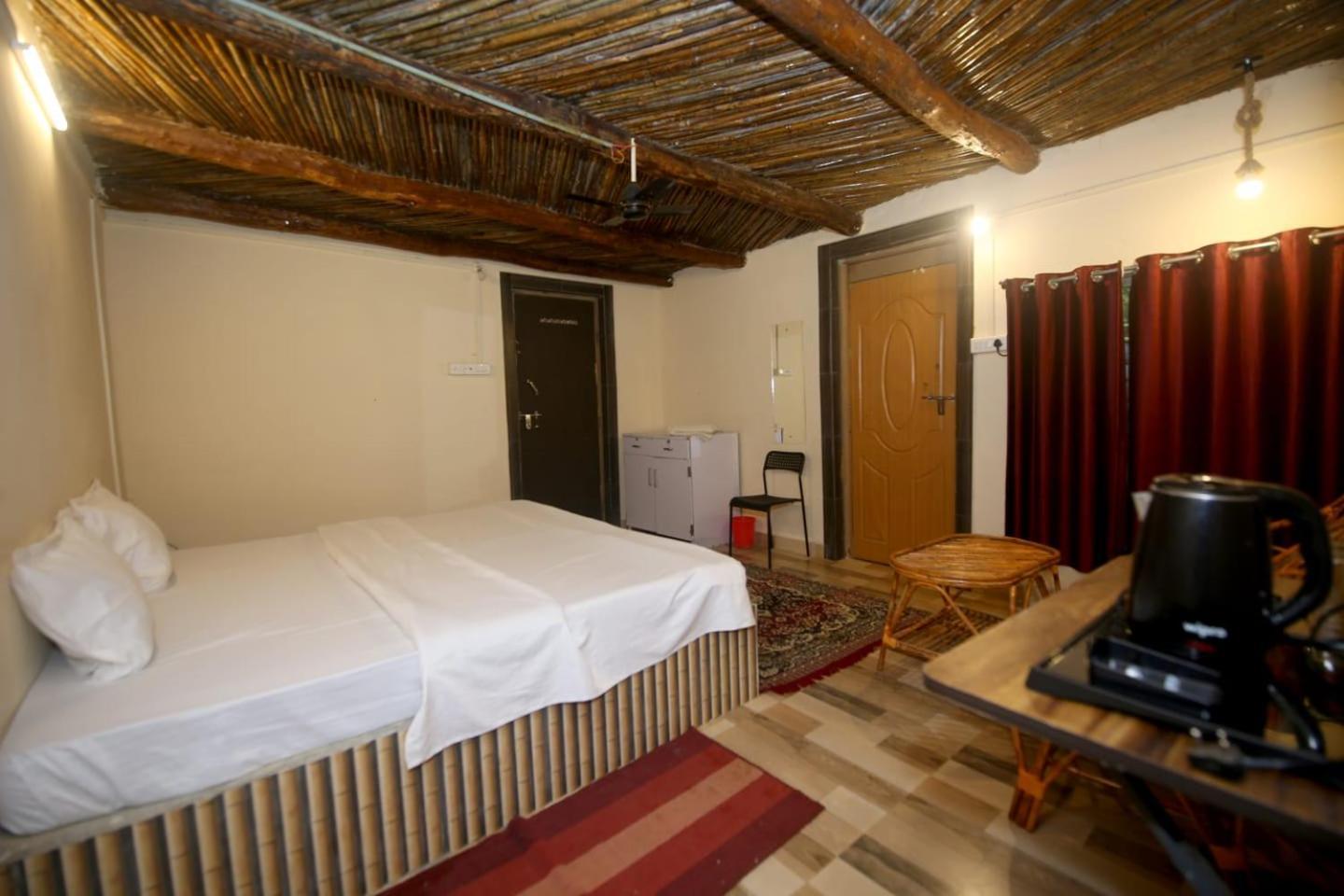 Tribal Wood Resort Dhanwār Eksteriør bilde
